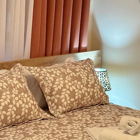 Joana Prestige Apartamento *