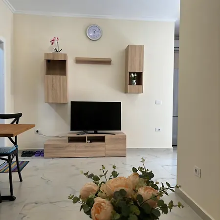 Joana Prestige Apartamento *